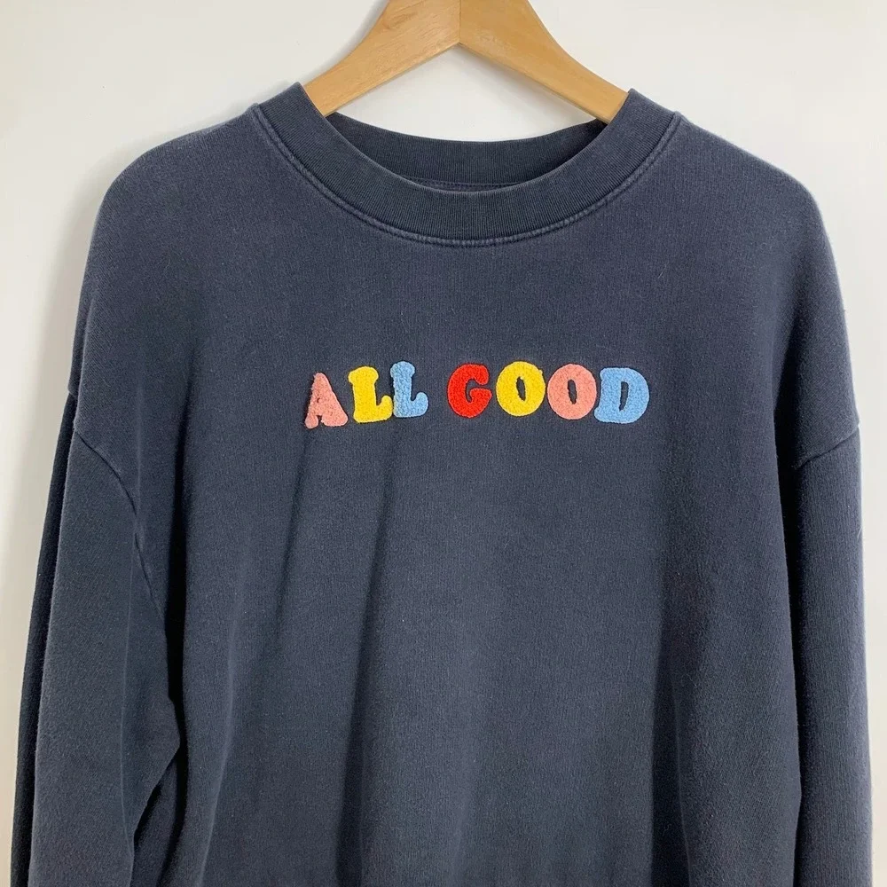 Levis Women's Black Crewneck‎ Sweatshirt All Good Graphic Size M - Picture 4 of 14